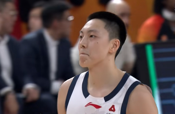 开云入口-领先14分输福建！揪出1个表现最差之人，坑惨了广东队|福建队|胡明轩|广东男篮|比赛|球员_新浪新闻