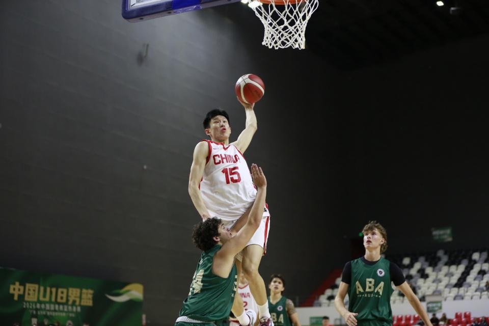 开云入口-改名、改年龄参赛!U18男篮核心遭篮协调查,热身赛已被踢出名单